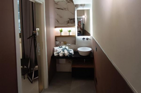 ELEGANTIA Luxury Rooms